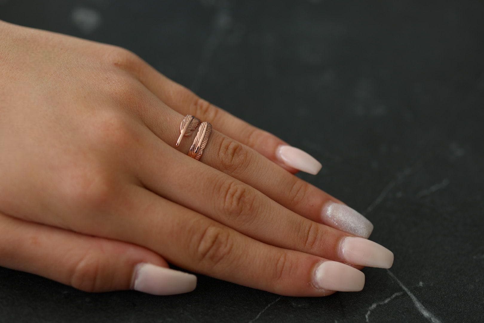 Finesse Feather Ring Forgyldt i 18K Roséguld - ClartheFingerring